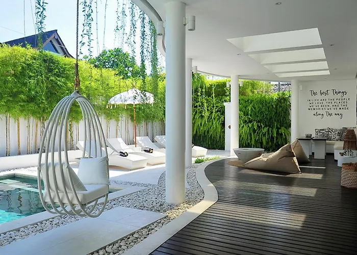 Villa Zensa @ The *
